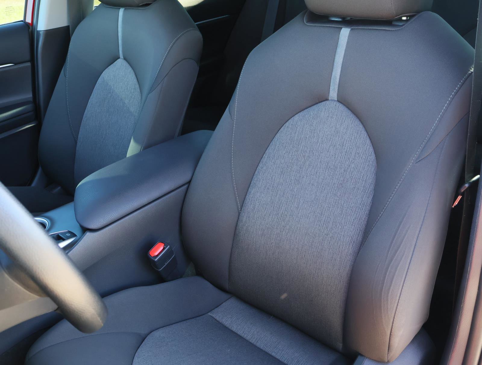 Used 2023 Toyota Camry LE image 12