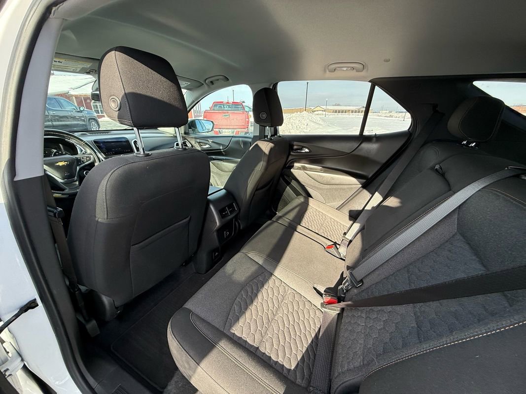 Used 2021 Chevrolet Equinox LT image 15