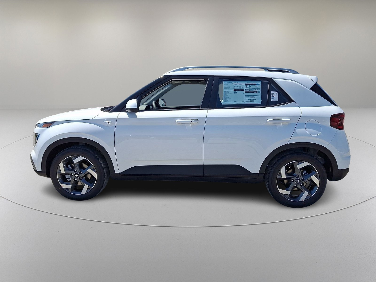 New 2026 Hyundai Venue SEL FWD video 4