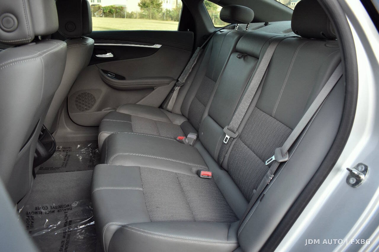 Used 2014 Chevrolet Impala LT w/ Convenience Package FWD image 14