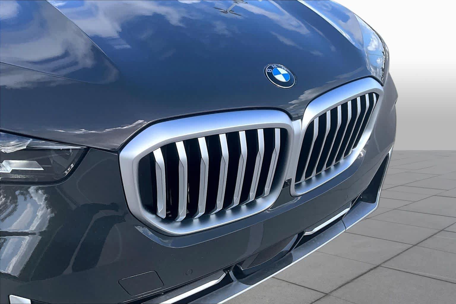 Used 2026 BMW X5 sDrive40i w/ Climate Comfort Package RWD image 27
