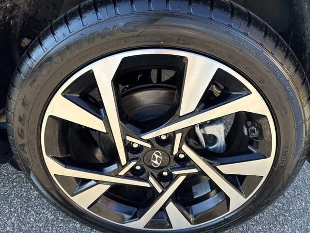 Certified 2023 Hyundai Kona Limited image 14