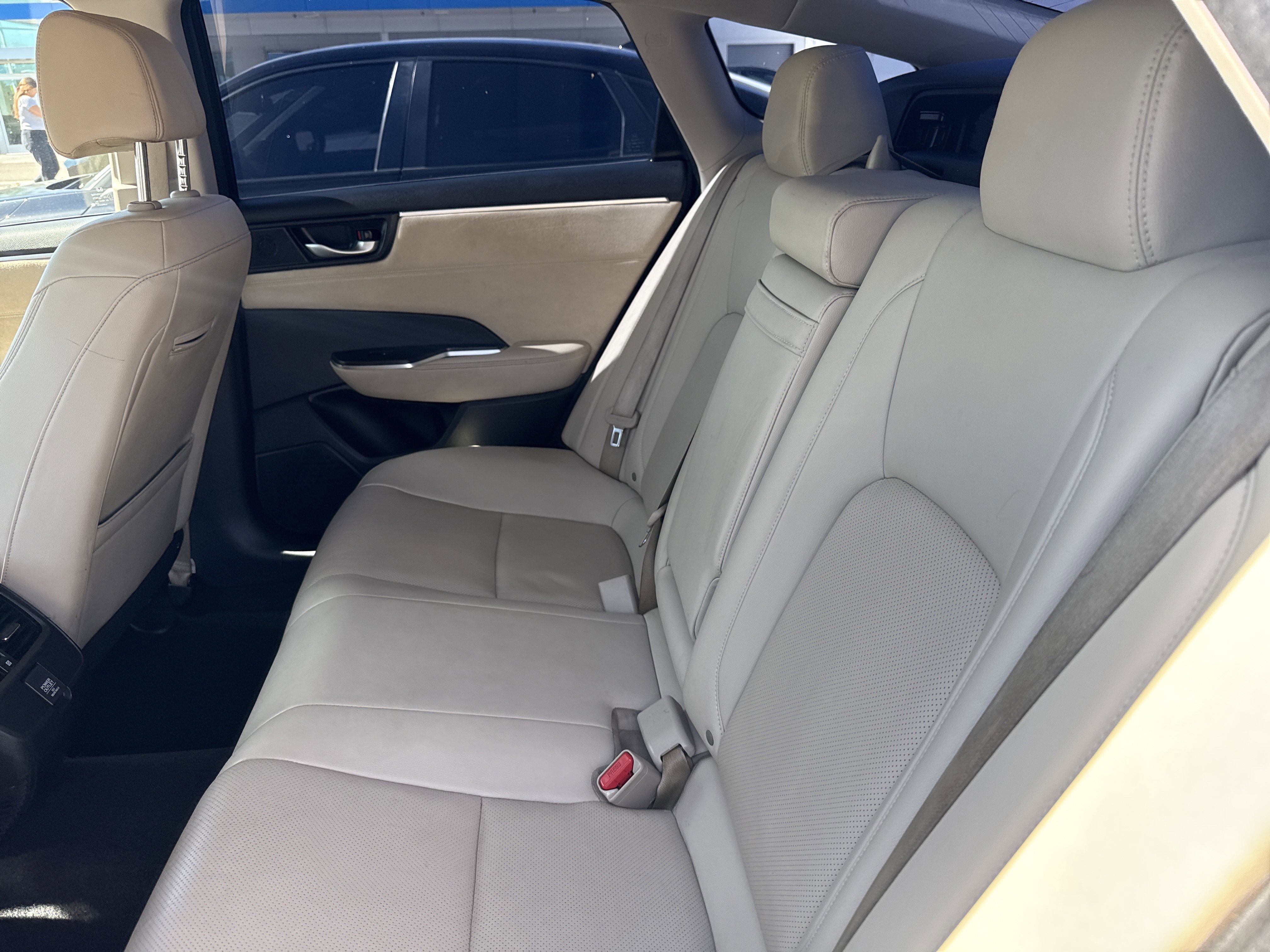 Used 2018 Honda Clarity Touring image 15