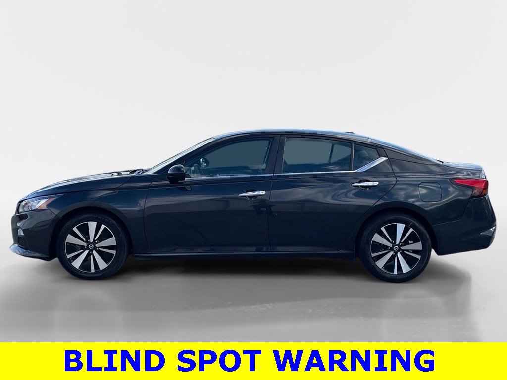 Used 2022 Nissan Altima 2.5 SV image 3