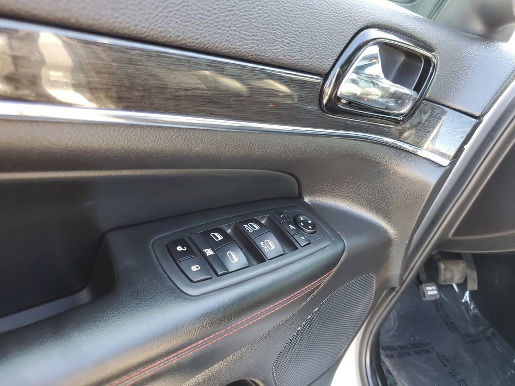 Used 2021 Jeep Grand Cherokee Trailhawk w/ Trailhawk Luxury Group image 7