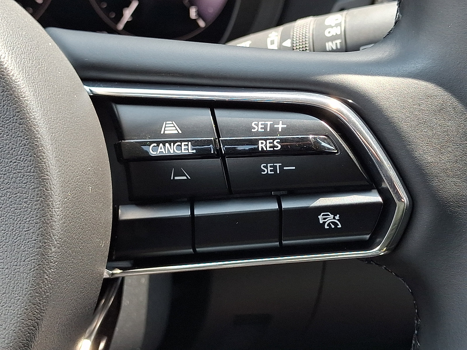 Certified 2024 MAZDA CX-90 Plug-In Hybrid w/ Premium Pkg AWD/4WD image 26