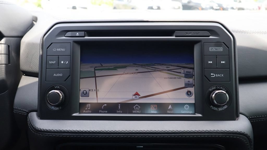 Used 2021 Nissan GT-R Premium AWD/4WD image 18