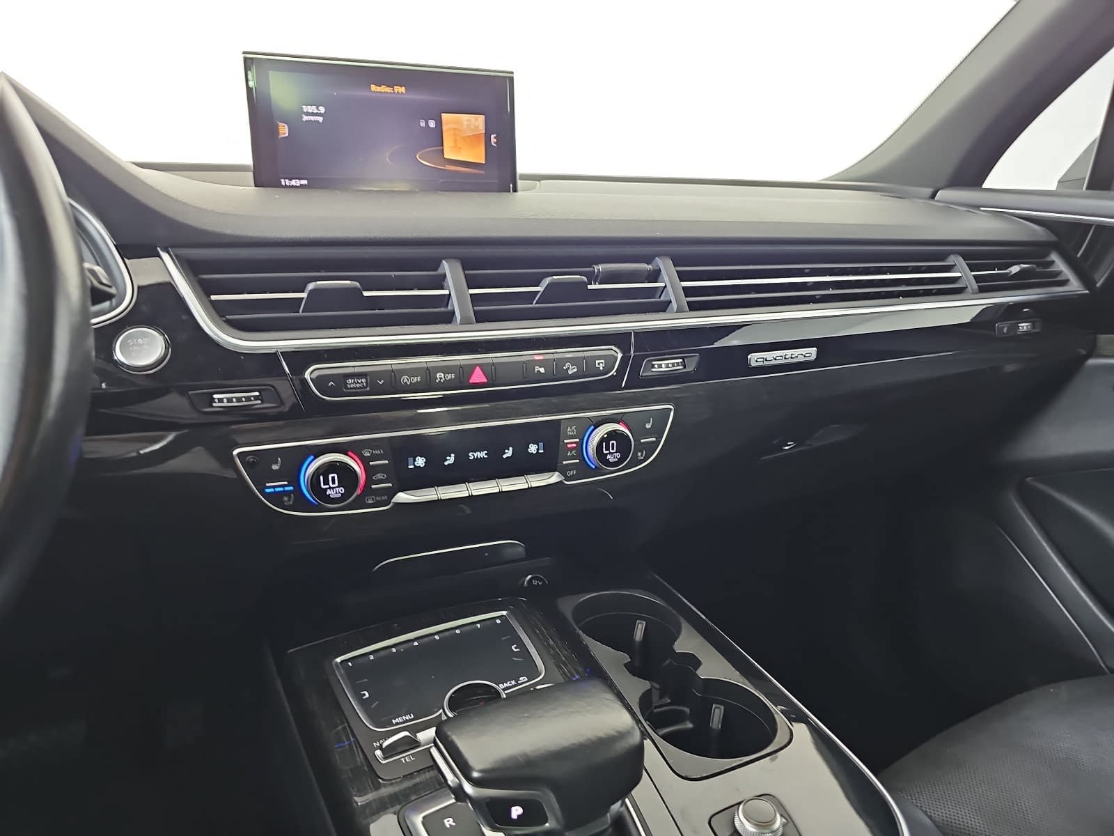 Used 2017 Audi Q7 3.0T Premium Plus AWD/4WD image 19