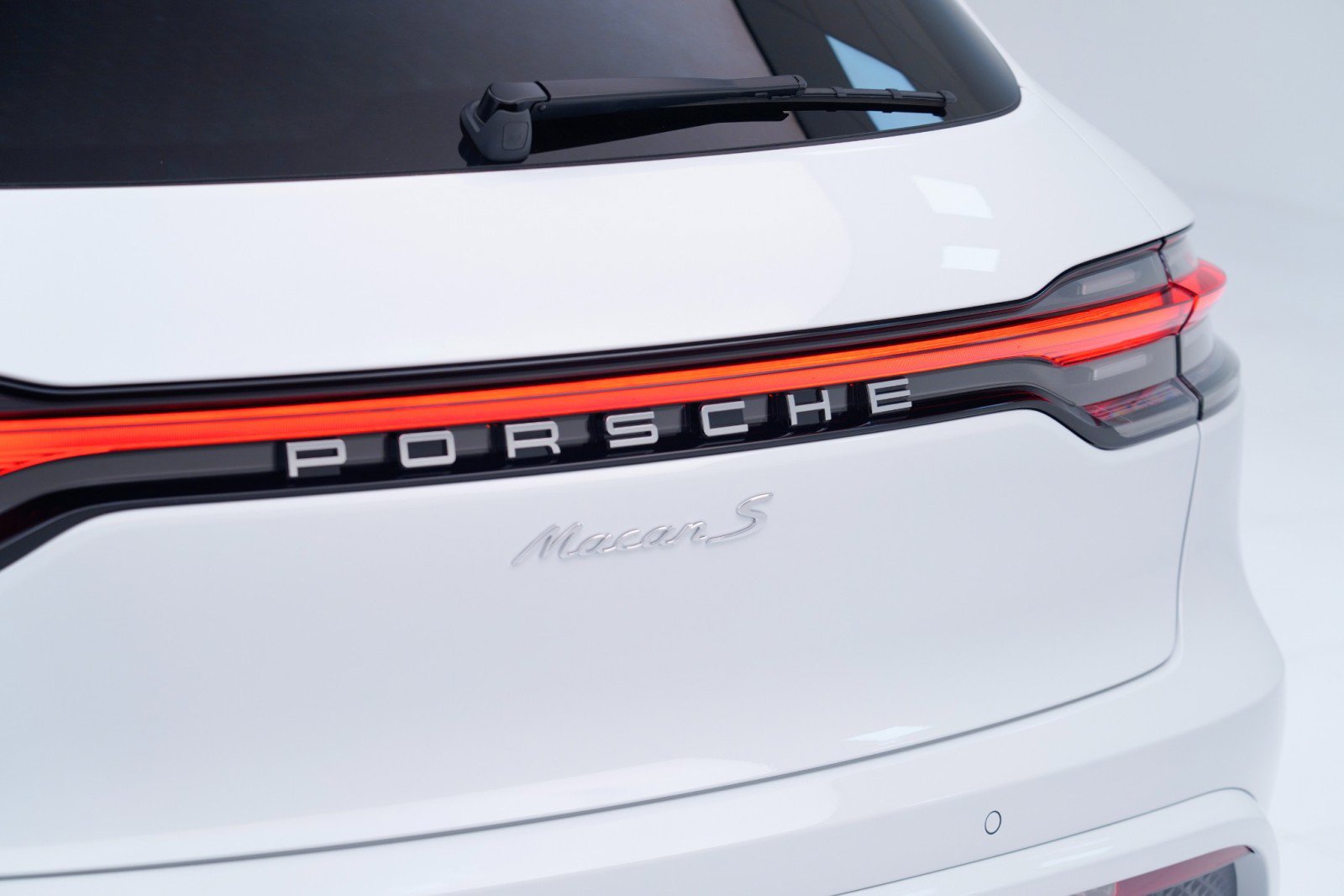 New 2026 Porsche Macan S AWD/4WD image 14