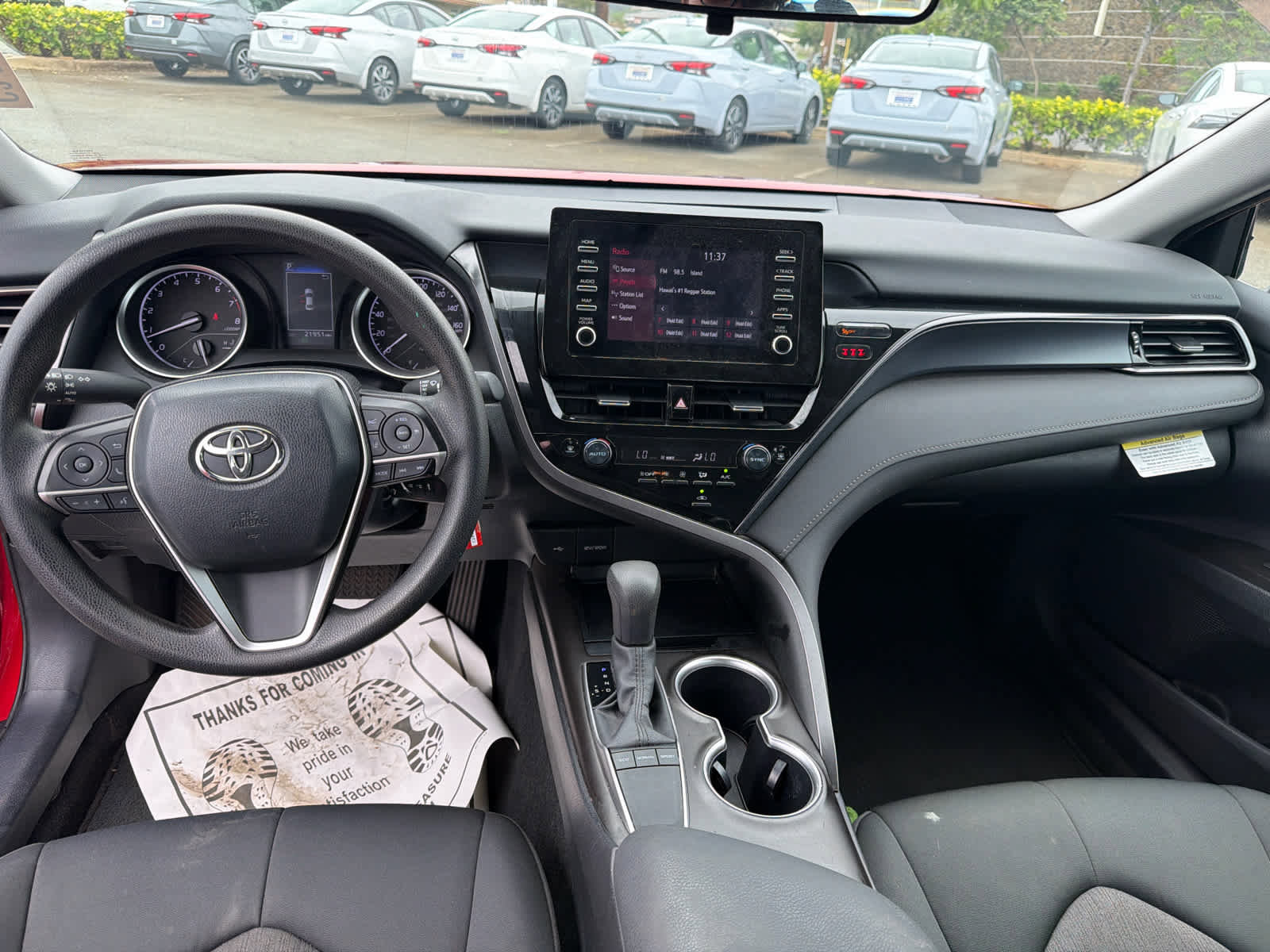 Used 2024 Toyota Camry LE image 10