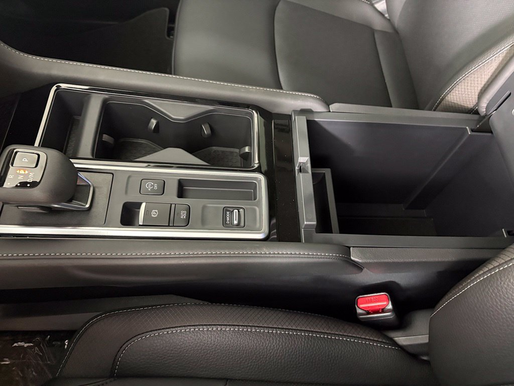 New 2026 Nissan Pathfinder SL FWD image 31