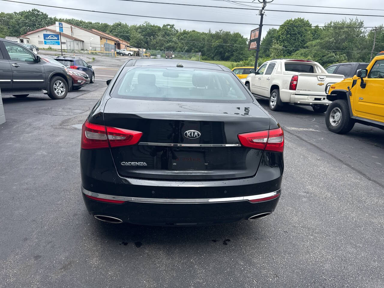 Used 2015 Kia Cadenza Premium w/ Technology Package FWD image 7