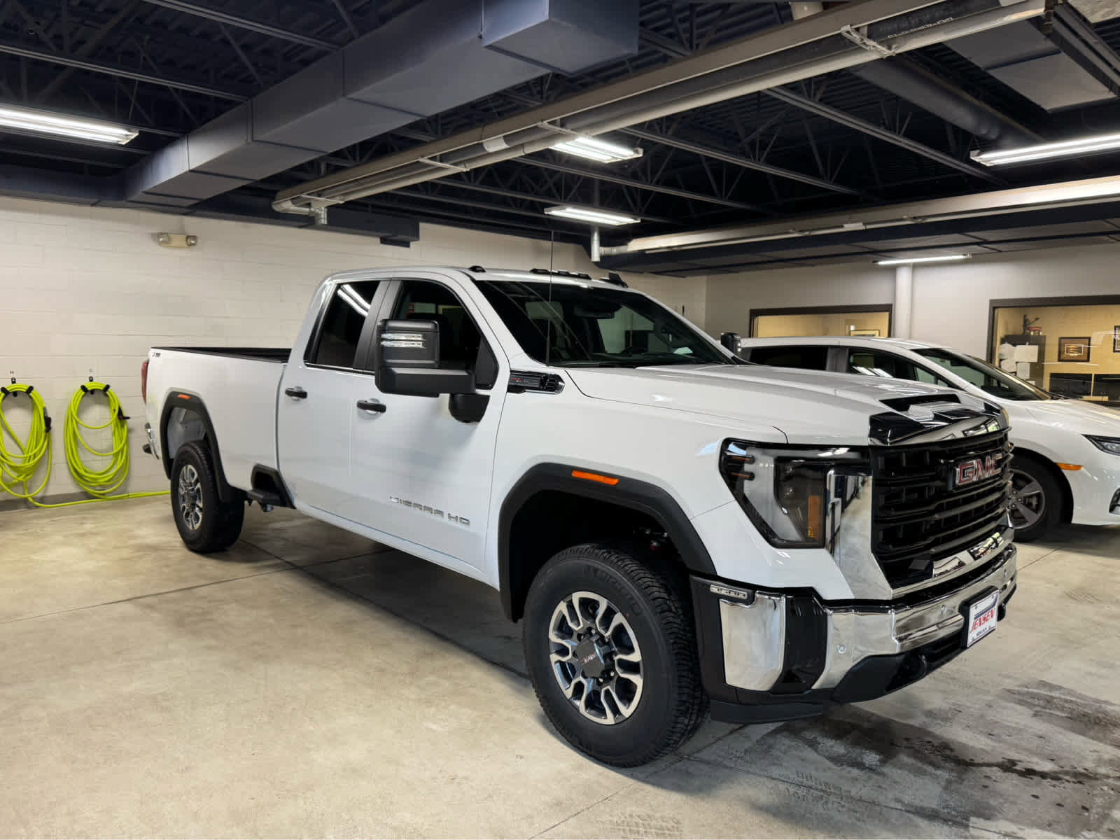New 2026 GMC Sierra 3500 Pro w/ 1SA Pro Safety Plus Package image 3