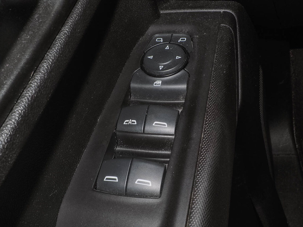 Used 2020 Chevrolet Silverado 1500 Custom w/ Custom Value Package AWD/4WD image 21