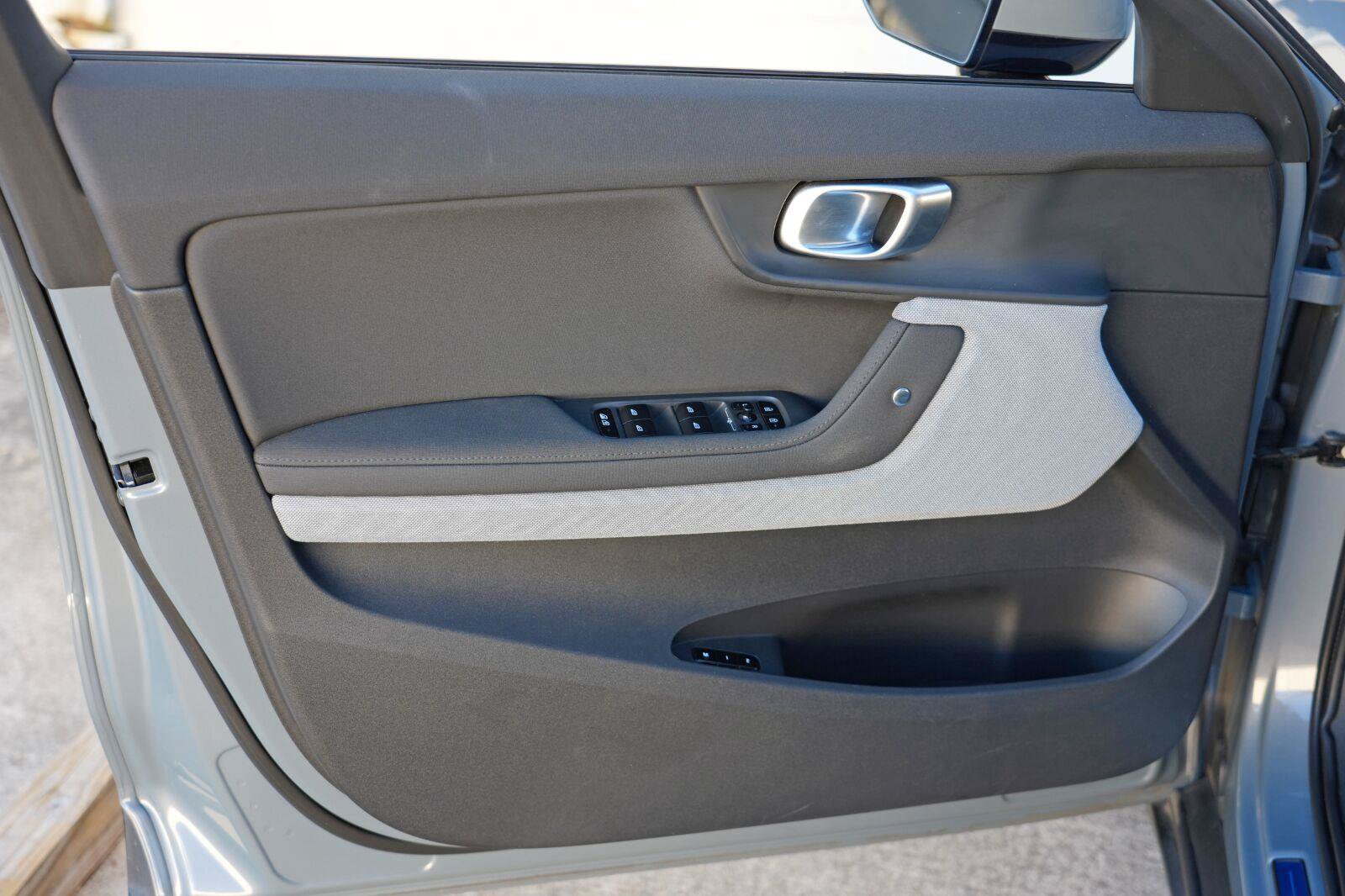 Used 2022 Polestar Polestar 2 w/ Pilot Package AWD/4WD image 43
