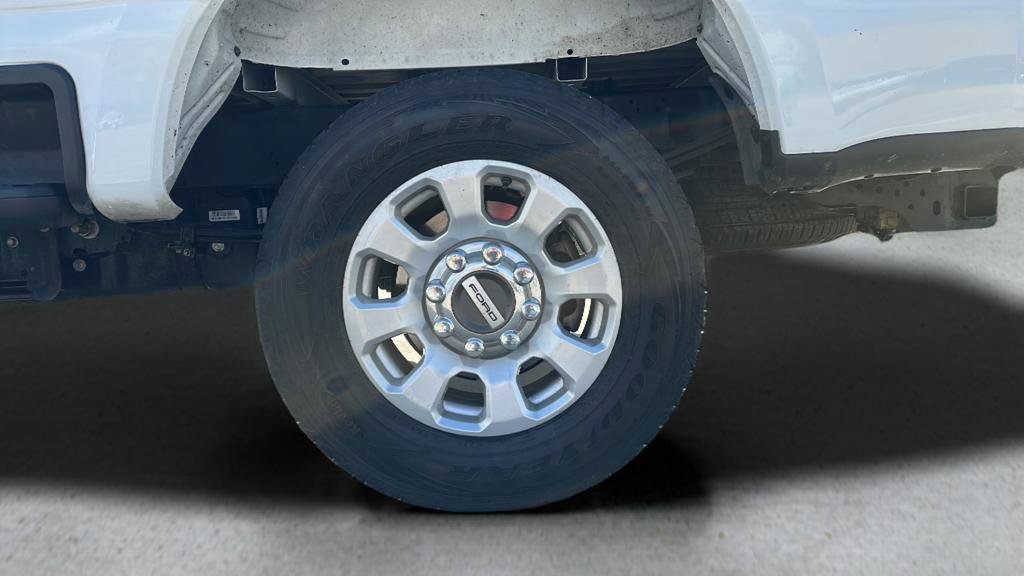 Used 2024 Ford F250 XLT image 15