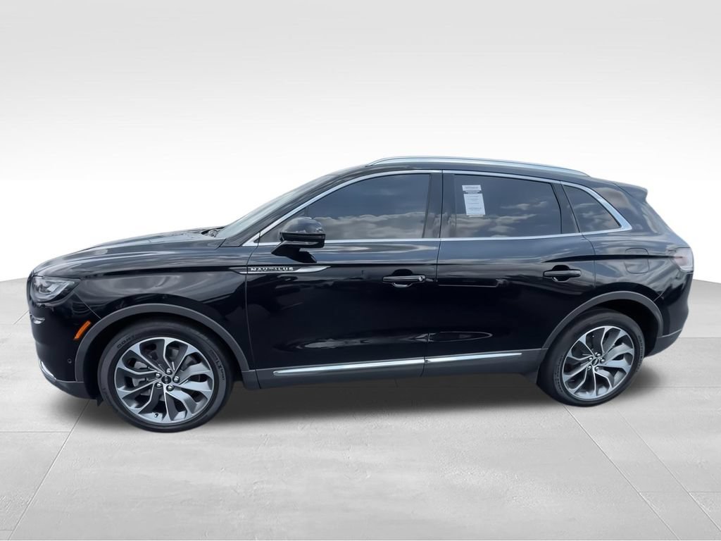 Used 2023 Lincoln Nautilus Reserve w/ Equipment Group 201A AWD/4WD image 5