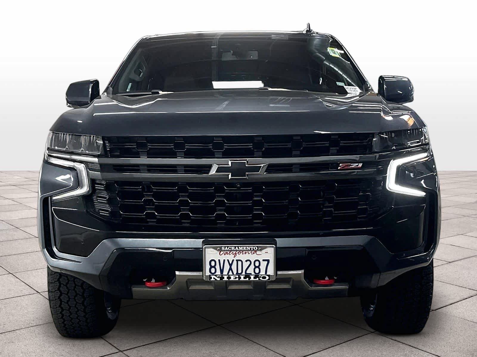 Used 2021 Chevrolet Tahoe Z71 w/ Luxury Package AWD/4WD image 7
