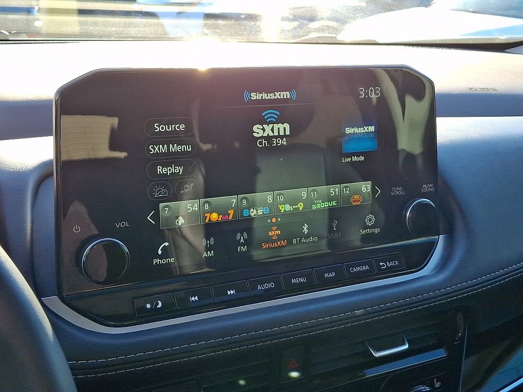 Used 2023 Nissan Rogue SL w/ SL Premium Package image 19