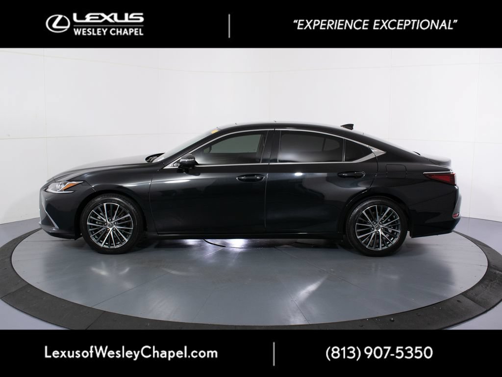Used 2022 Lexus ES 350 w/ Premium Package FWD image 7