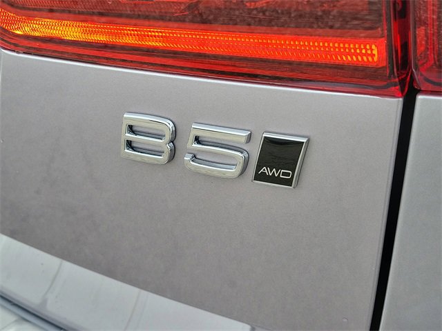 New 2026 Volvo XC60 B5 Plus w/ Protection Package Premier image 6