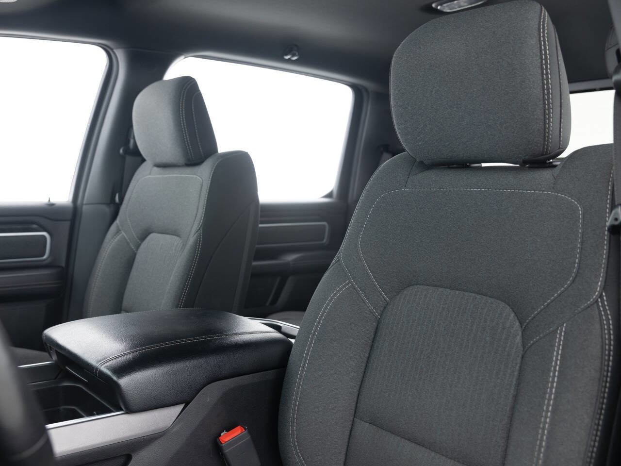 Used 2020 RAM 1500 Big Horn AWD/4WD image 26