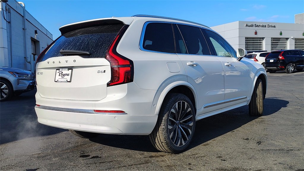 New 2026 Volvo XC90 B6 Plus image 3