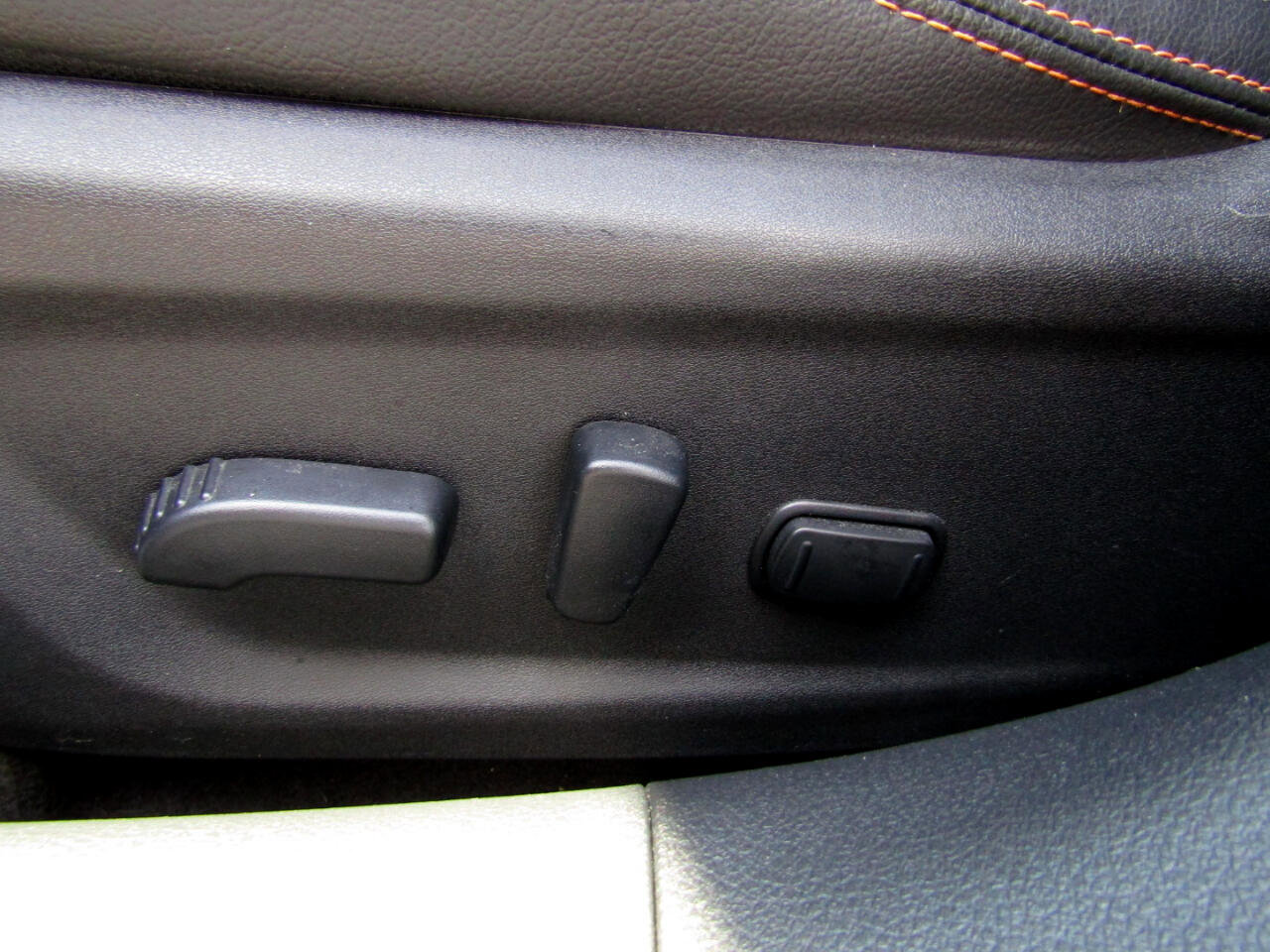 Used 2021 Nissan Altima 2.5 SR w/ SR Premium Package image 12