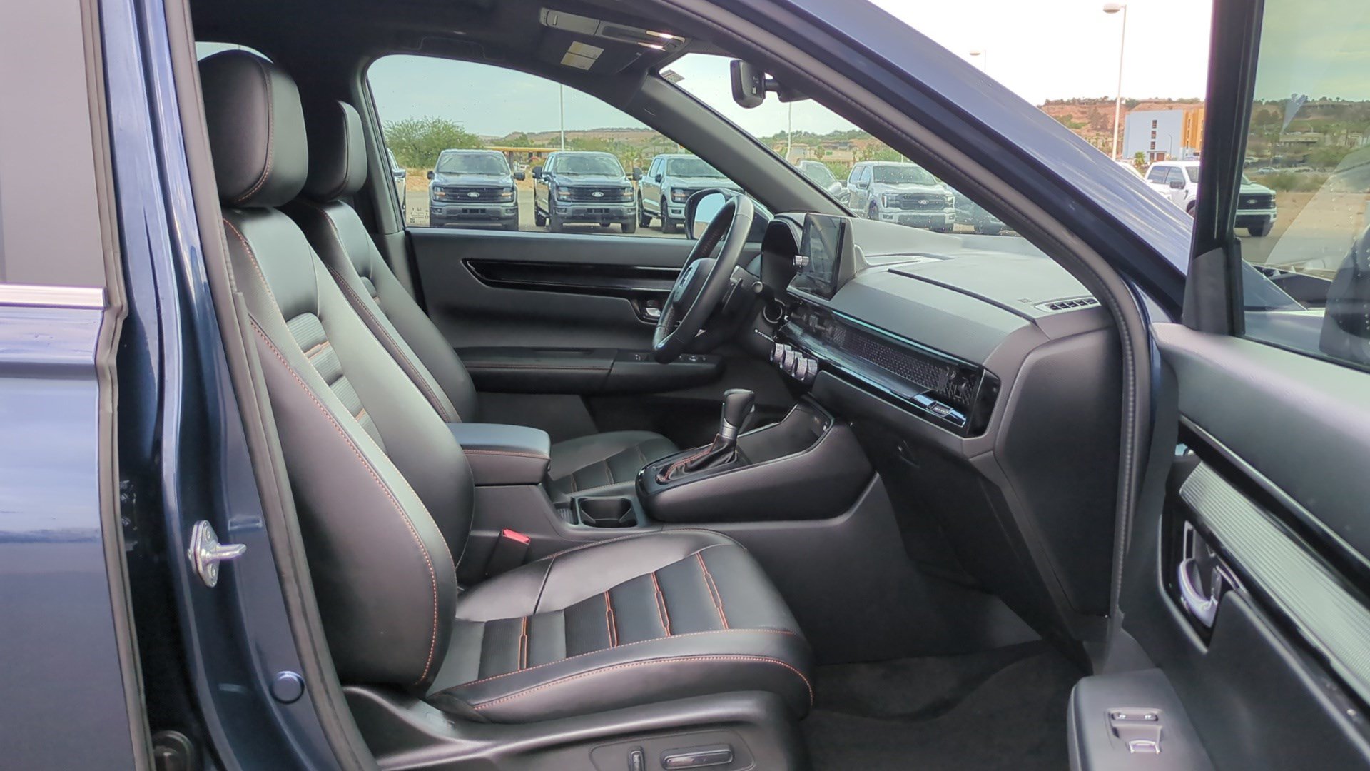 Used 2024 Honda CR-V Sport Touring image 31