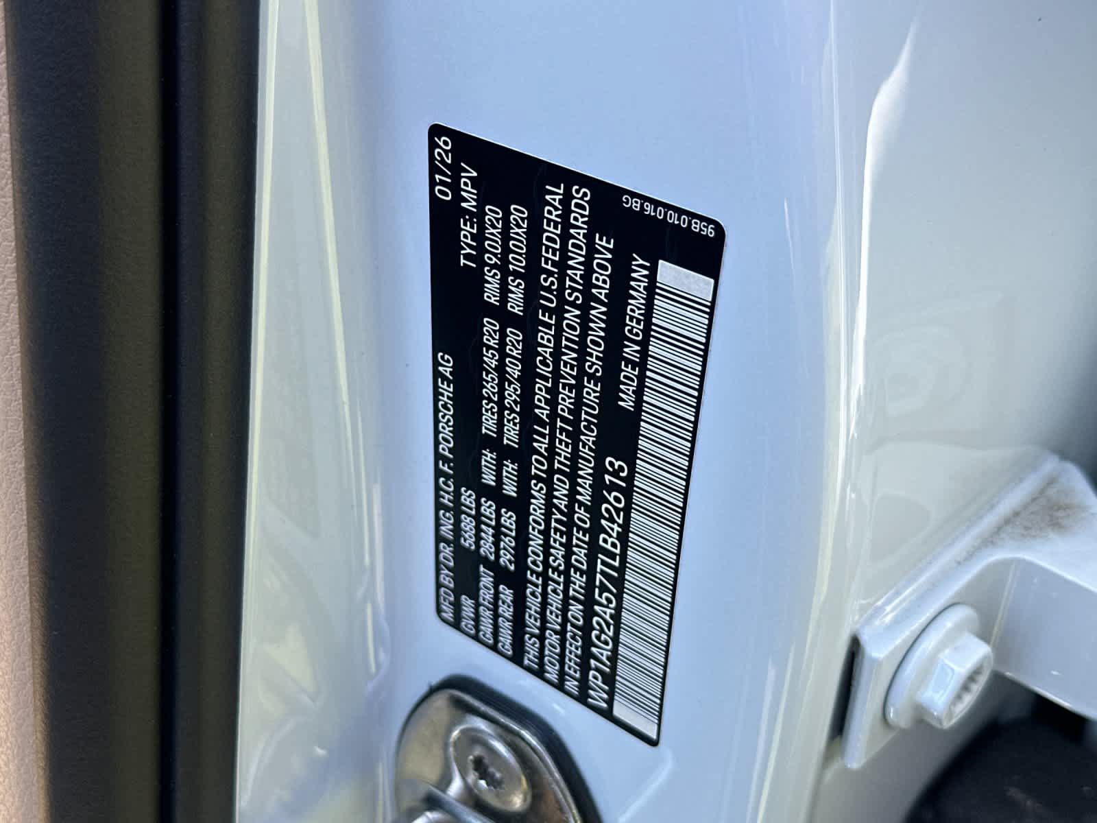 New 2026 Porsche Macan S AWD/4WD image 33