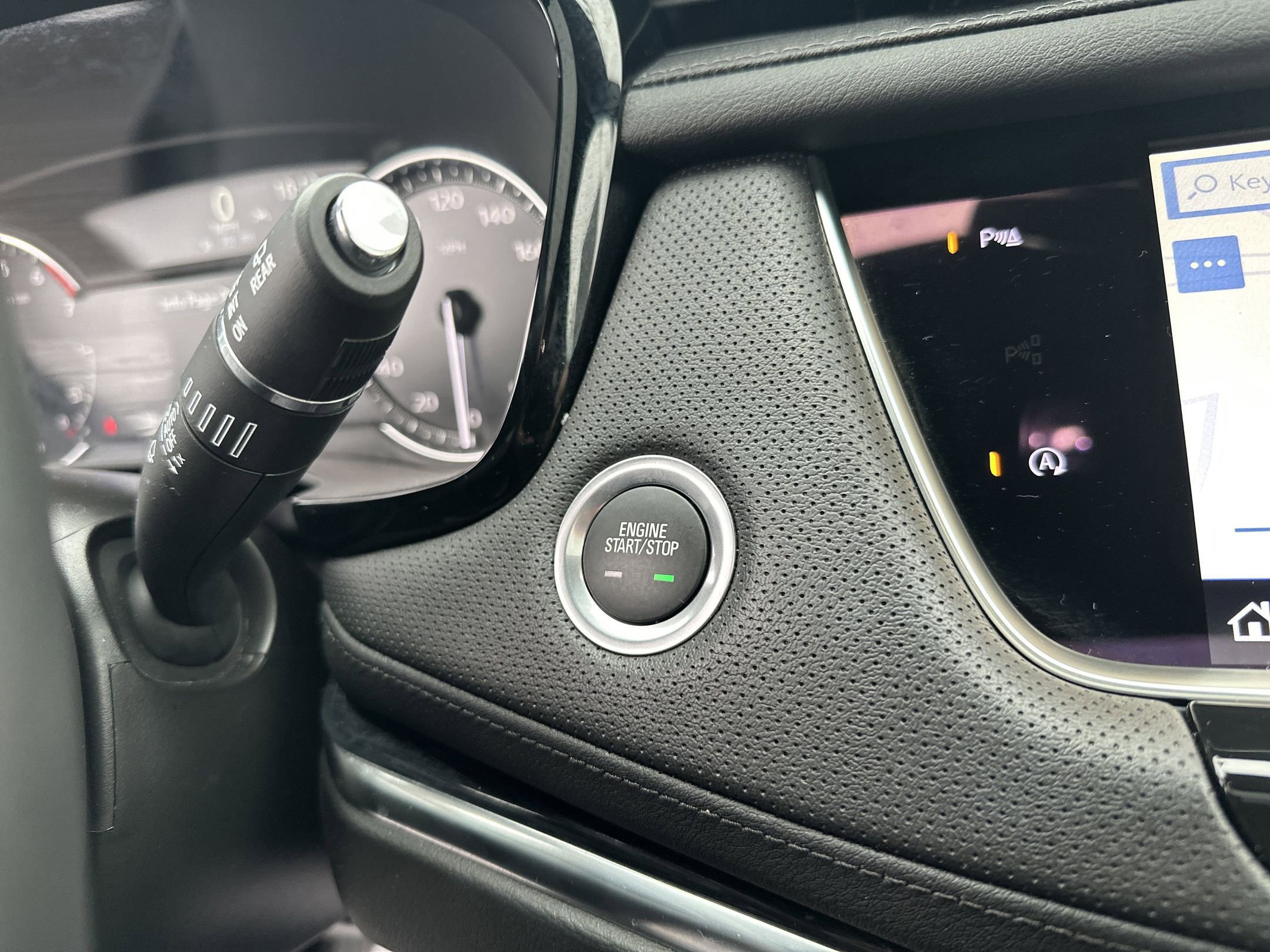Certified 2024 Cadillac XT5 Premium Luxury image 36