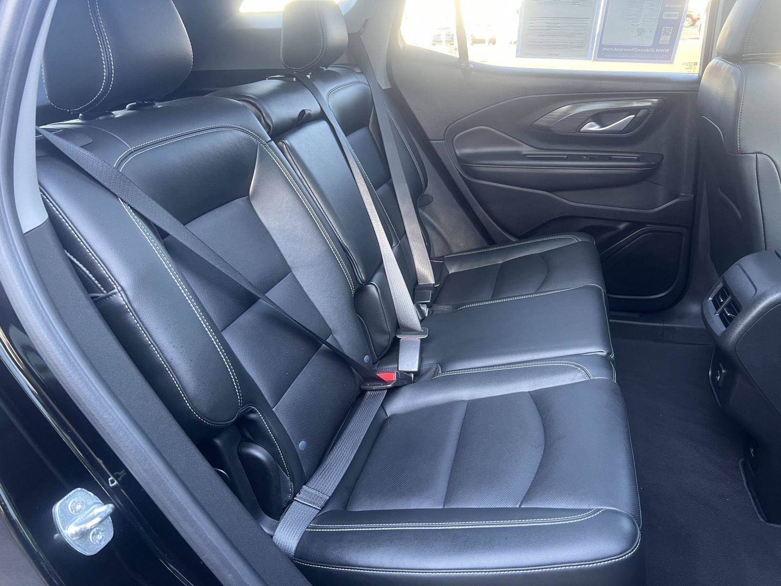 Used 2022 GMC Terrain SLT w/ Elevation Edition AWD/4WD image 17