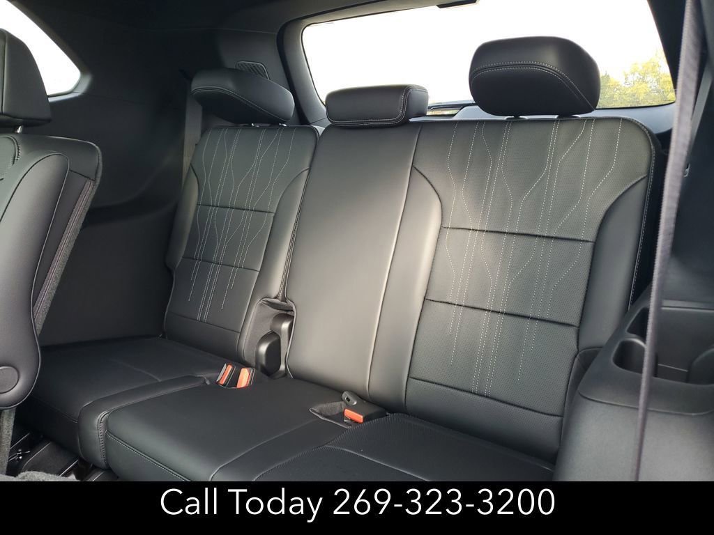New 2026 Buick Enclave Avenir w/ Super Cruise Package image 26
