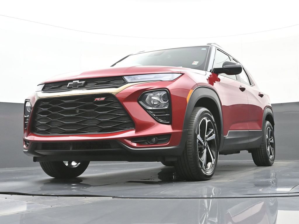Used 2021 Chevrolet TrailBlazer RS w/ Sun and Liftgate Package AWD/4WD image 45