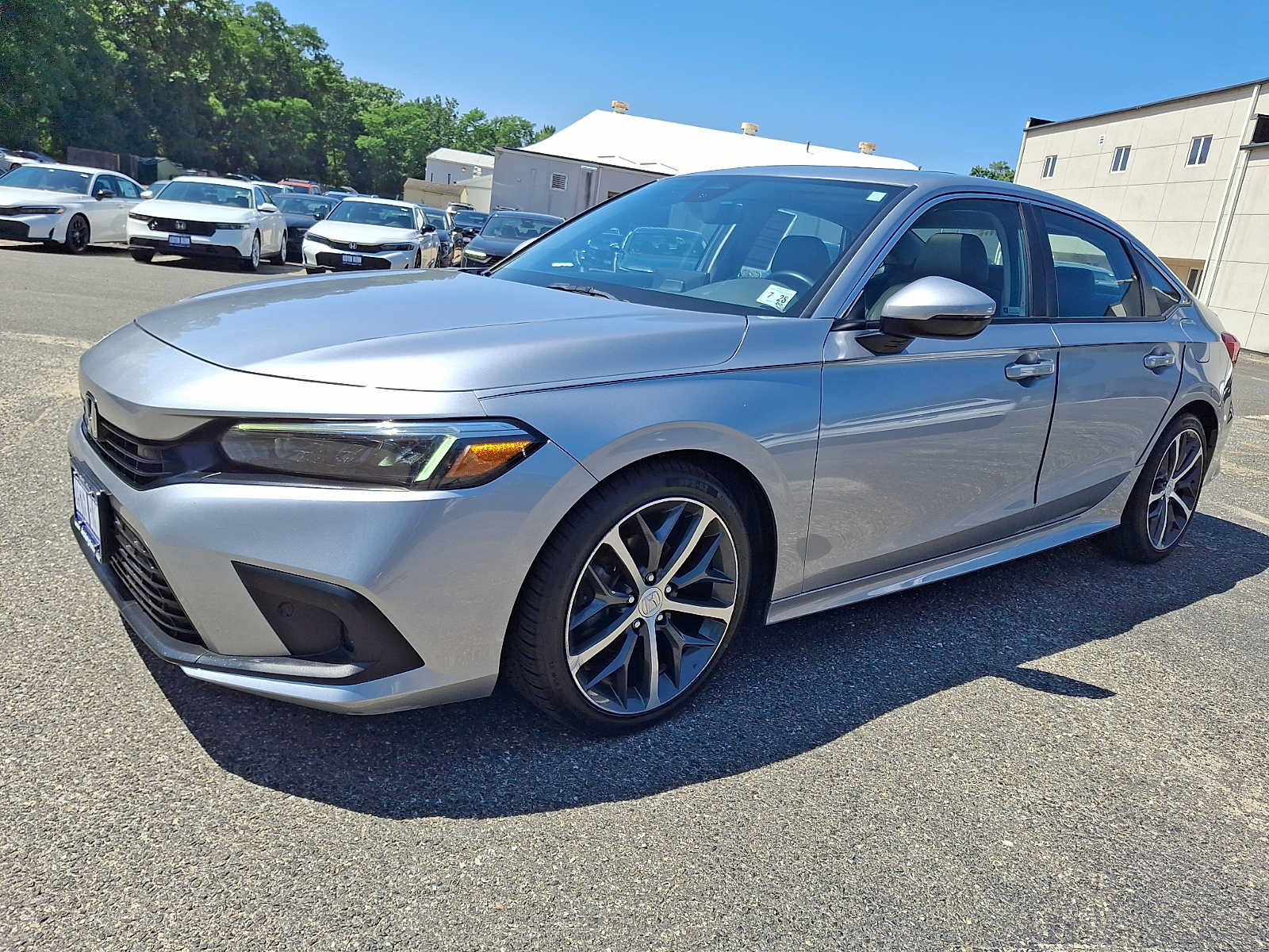 Used 2023 Honda Civic Touring image 3