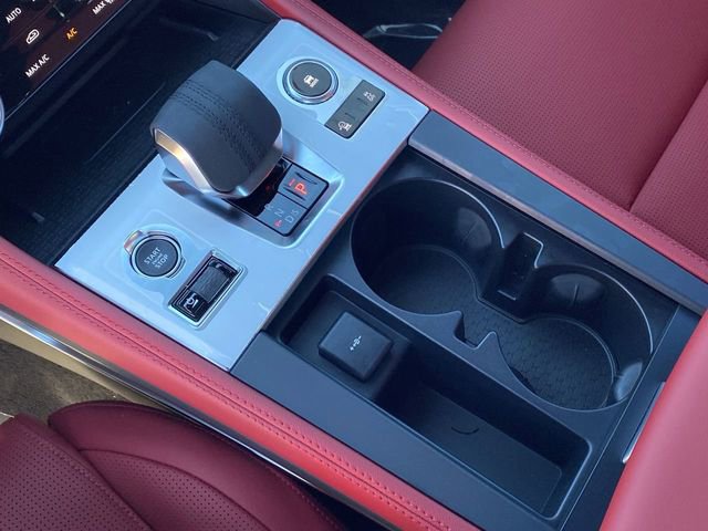 New 2025 Jaguar F-PACE R-Dynamic S AWD/4WD image 9