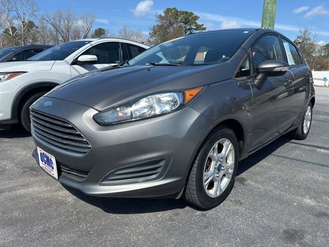 Used 2014 Ford Fiesta SE image 3
