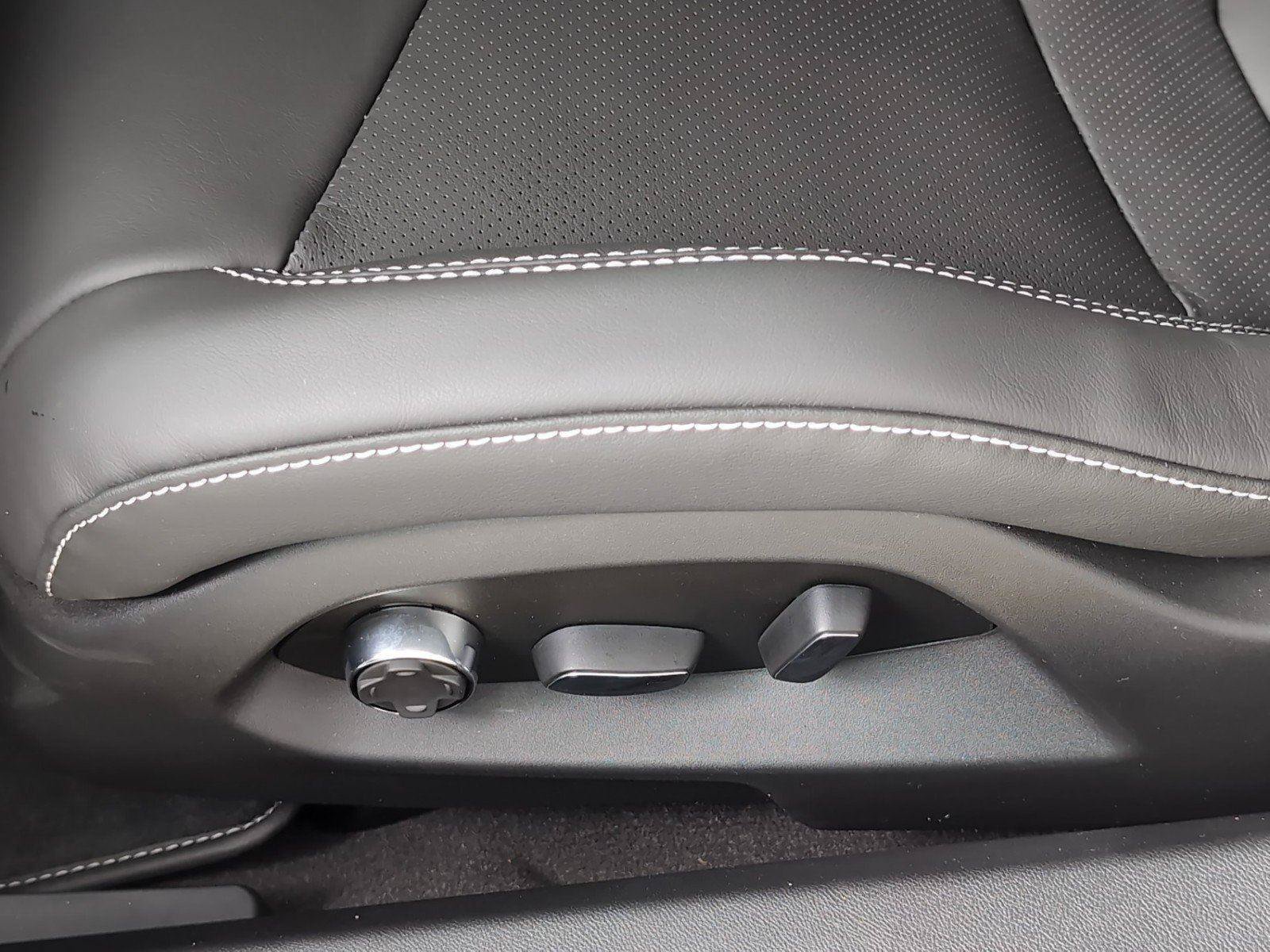 New 2026 Chevrolet Corvette Stingray Preferred Cpe w/ Battery Protection Package RWD image 17