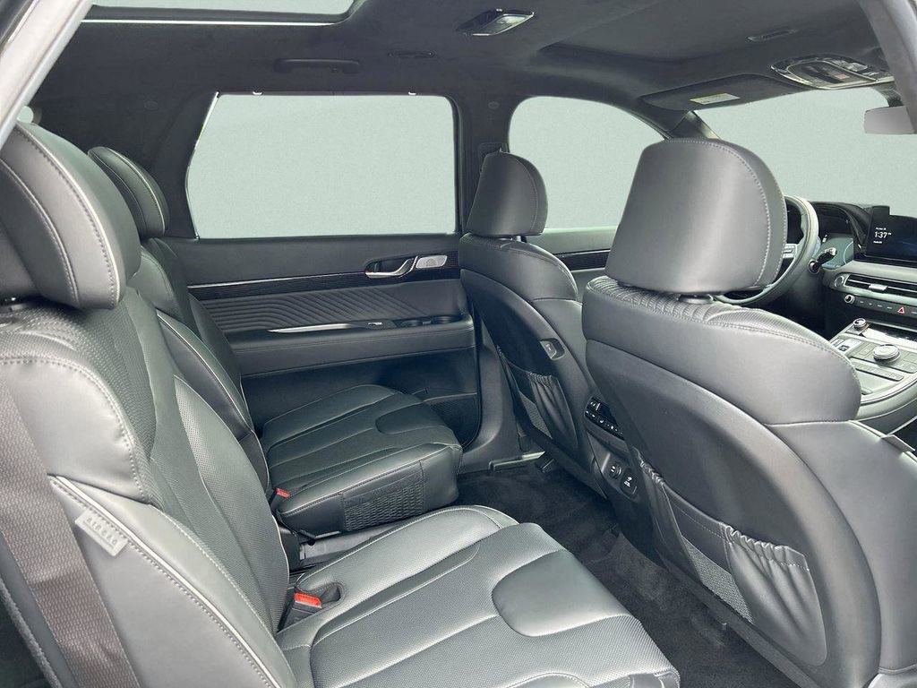 Used 2025 Hyundai Palisade Calligraphy image 22