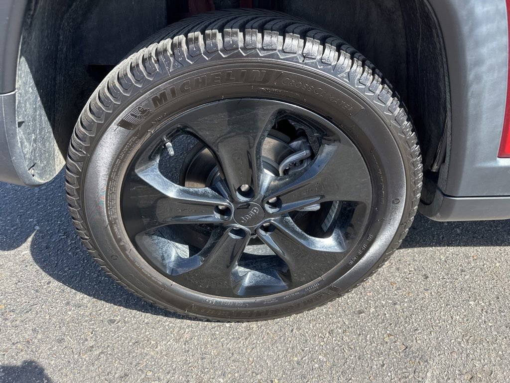 Used 2018 Jeep Compass Latitude w/ Popular Equipment Group image 38