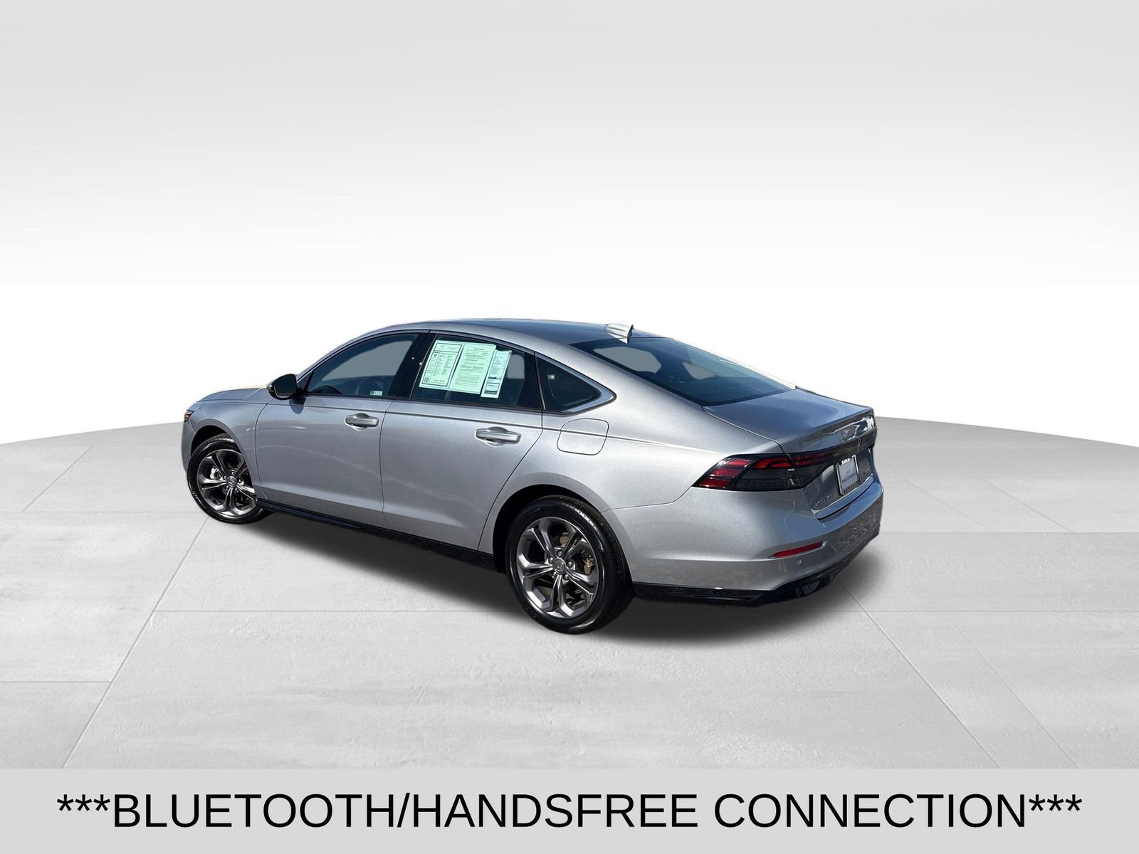 Used 2023 Honda Accord EX-L image 3