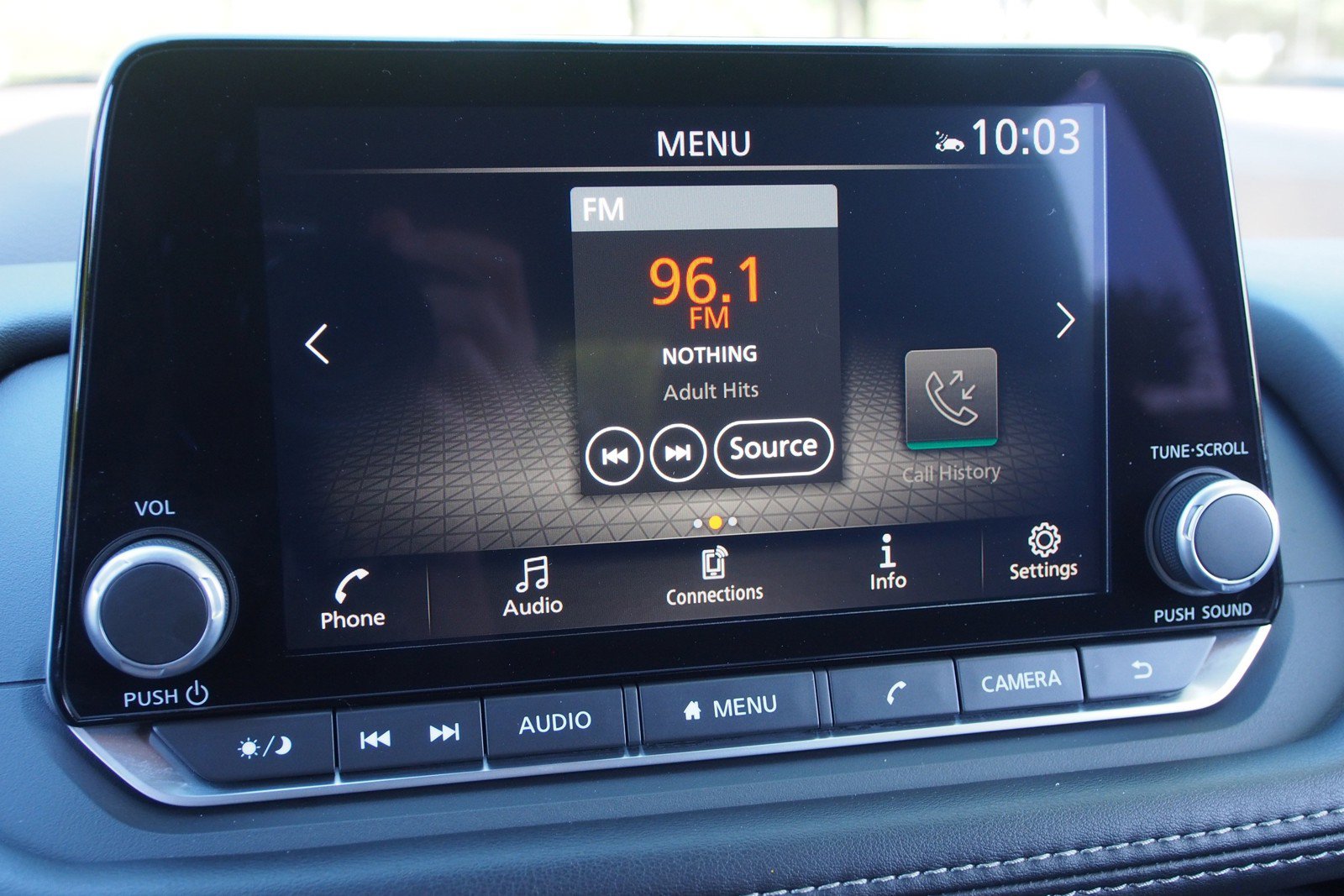 Used 2023 Nissan Rogue SL AWD/4WD image 29