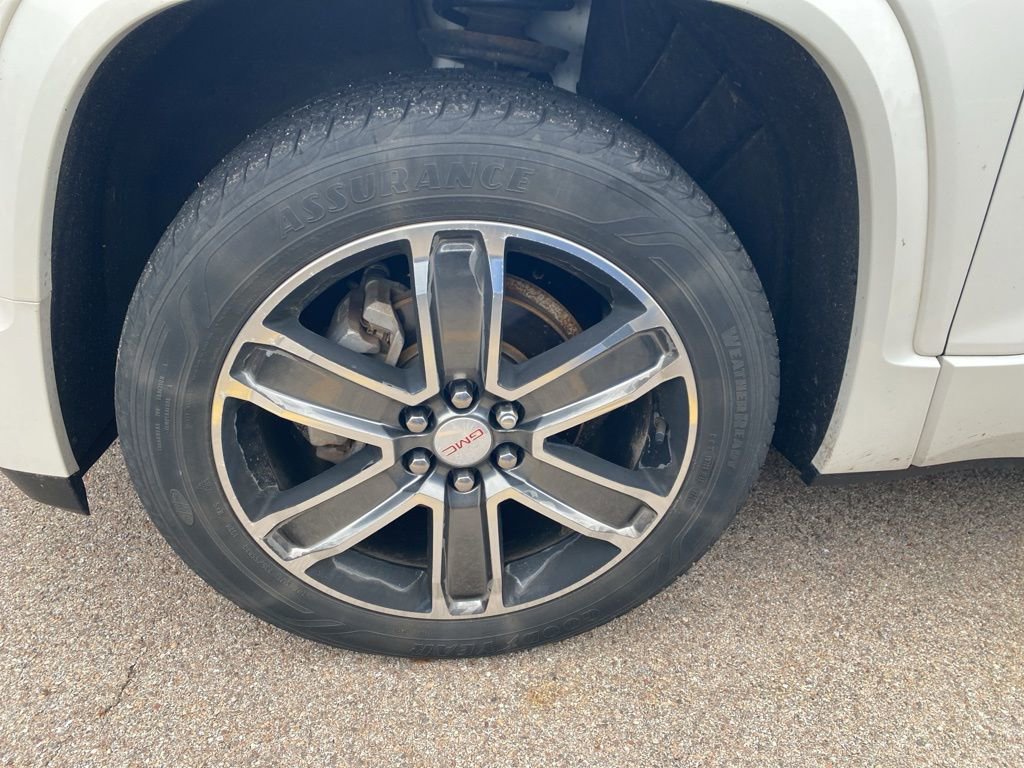 Used 2017 GMC Acadia Denali FWD image 16