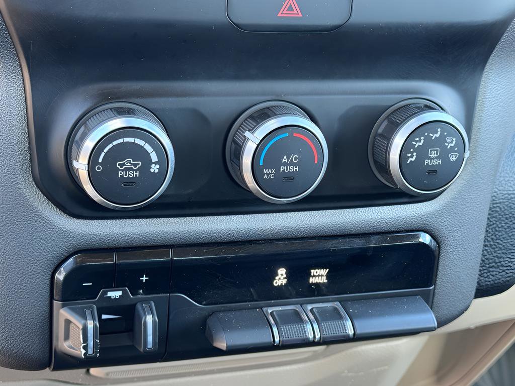 Used 2019 RAM 2500 Big Horn AWD/4WD image 19