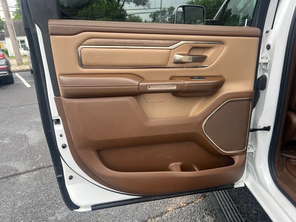 Used 2019 RAM 1500 Longhorn AWD/4WD image 22