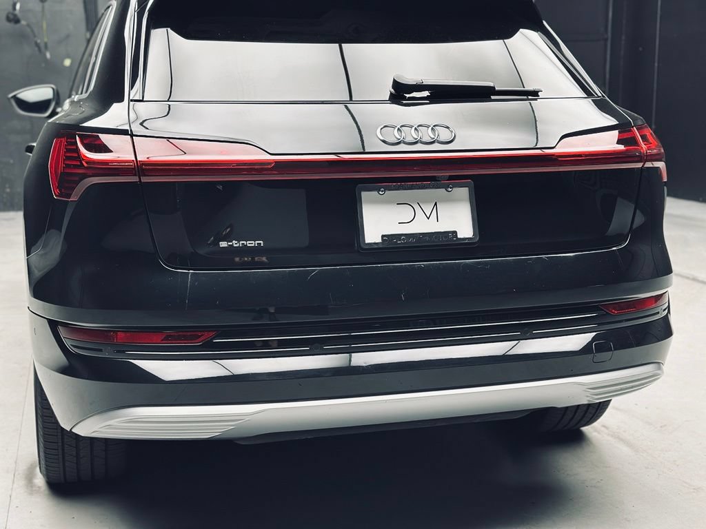 Used 2019 Audi e-tron Premium Plus w/ Cold Weather Package AWD/4WD image 16