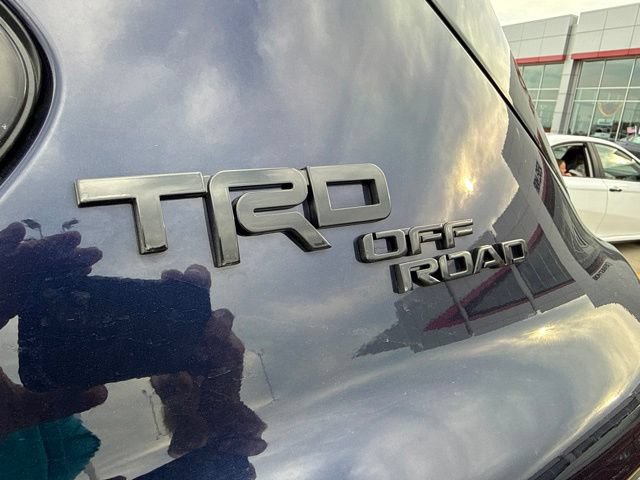Used 2024 Toyota Sequoia Limited w/ TRD Off-Road Package AWD/4WD image 11