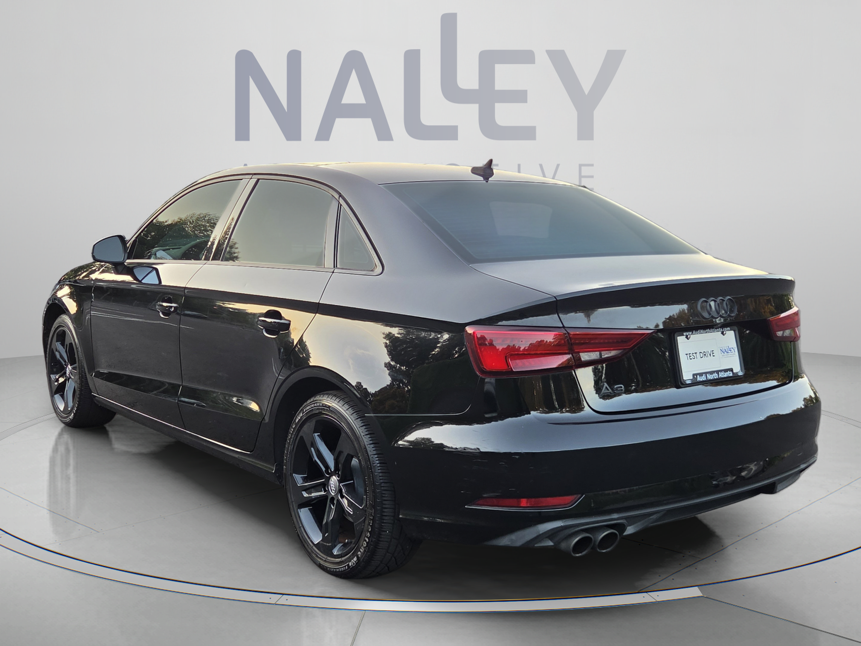 Used 2018 Audi A3 2.0T Premium FWD image 3