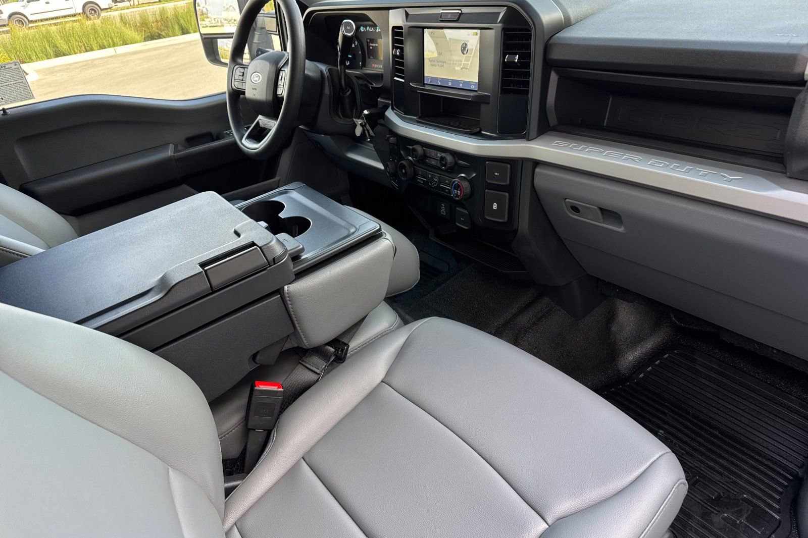 New 2026 Ford F350 XL w/ XL Chrome Package image 16
