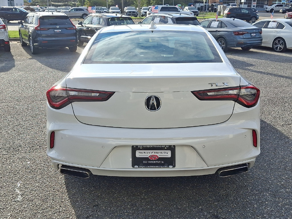 Used 2021 Acura TLX w/ Technology Package FWD image 5